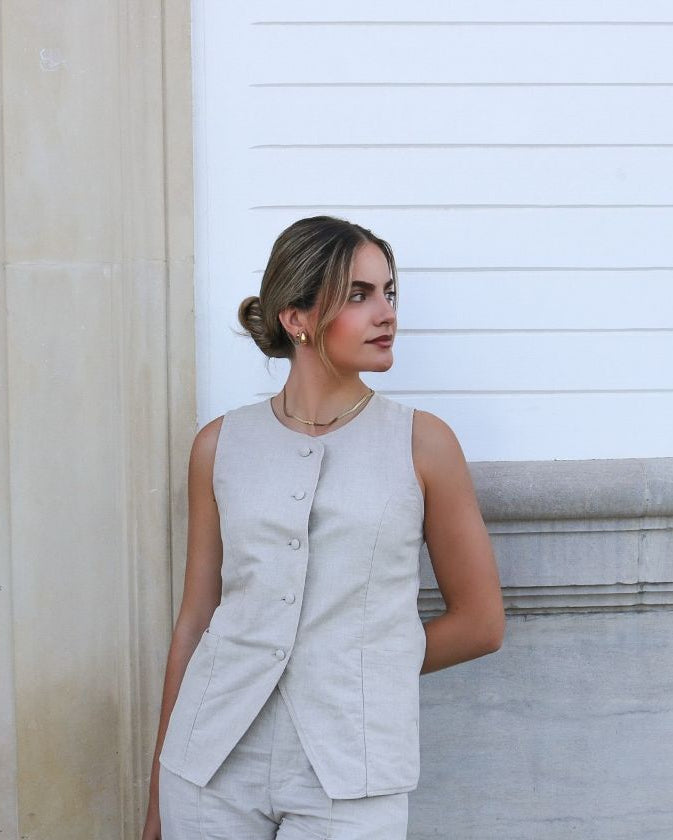 Sienna linen vest for woman